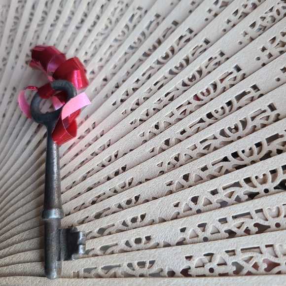 Vintage Key Skelton Key Santas Key - Picture 4 of 8